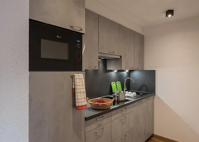 Alpenrose Burger Evelin