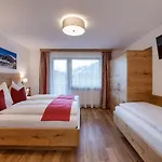 Alpenrose Burger Evelin * Sankt Anton am Arlberg